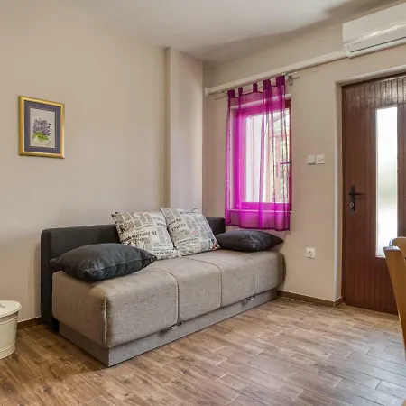 Daria-1 By Interhome